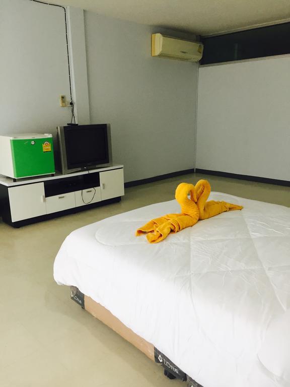 Marina Ao Nang Guesthouse Екстер'єр фото