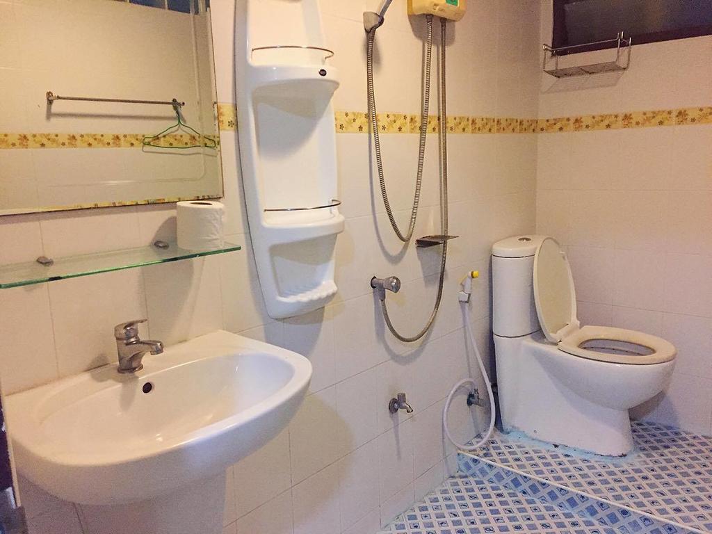 Marina Ao Nang Guesthouse Екстер'єр фото