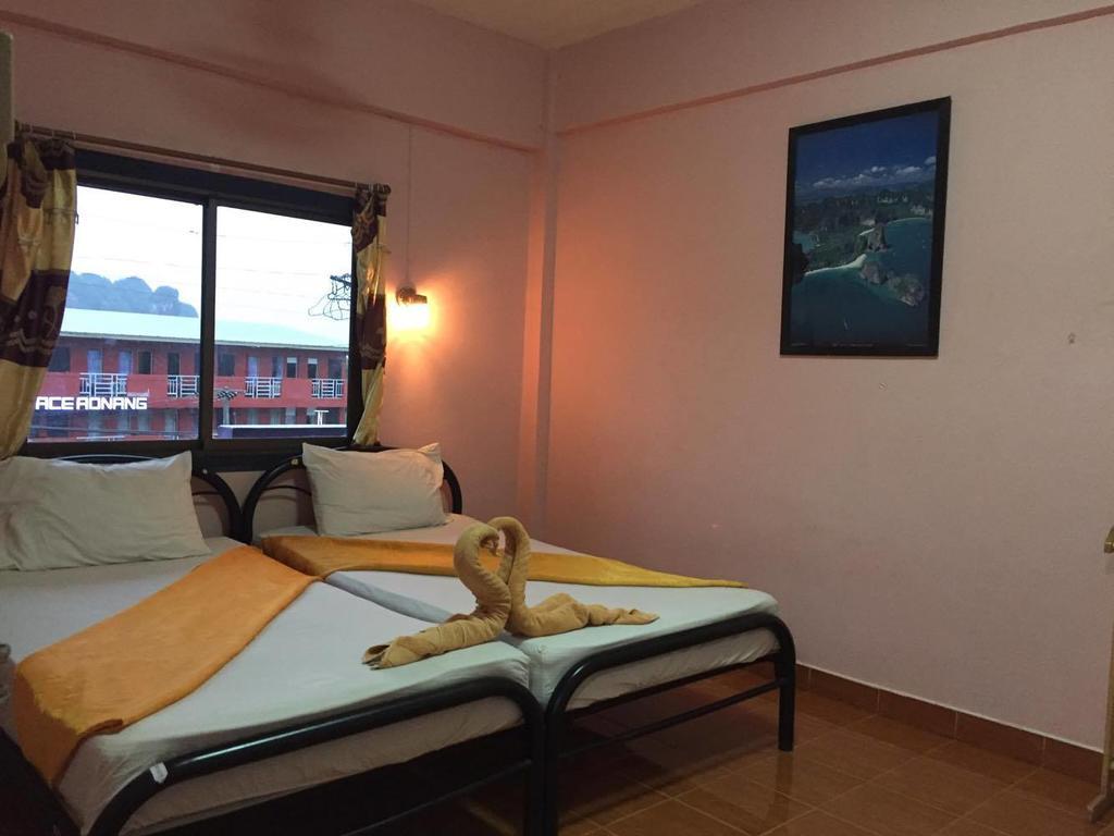 Marina Ao Nang Guesthouse Екстер'єр фото